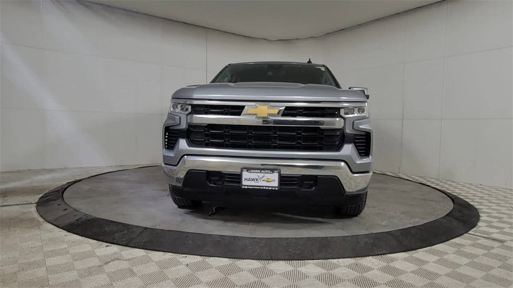 2025 CHEVROLET SILVERADO - Image 3