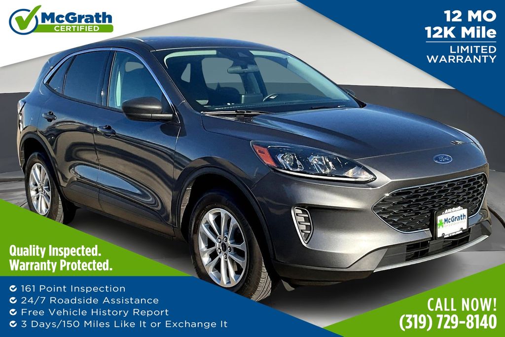 2022 Ford Escape SE's photo