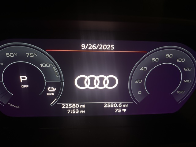 2024 Audi Q4 E-tron Premium photo 7