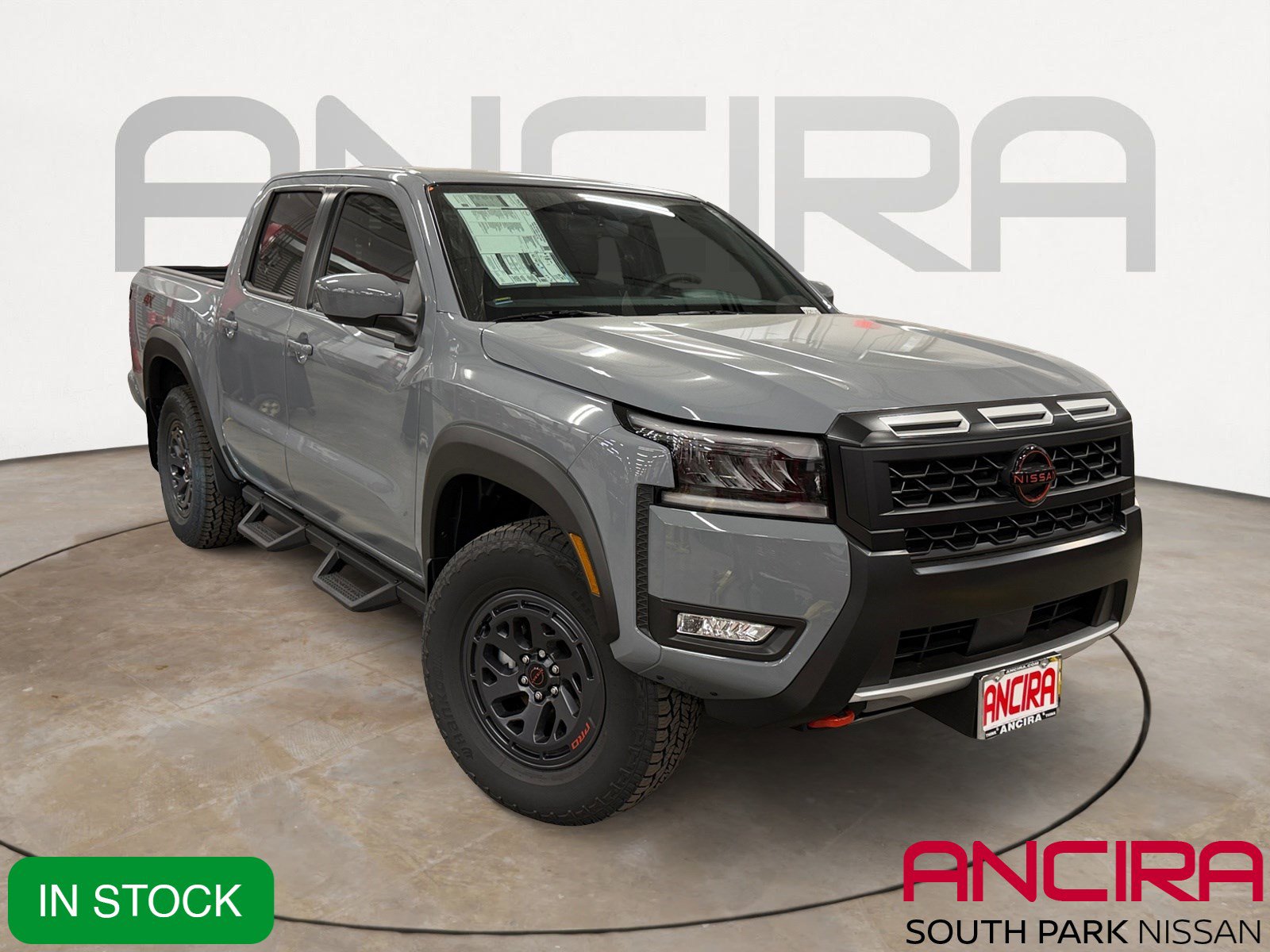 2026 Nissan Frontier PRO-X's photo