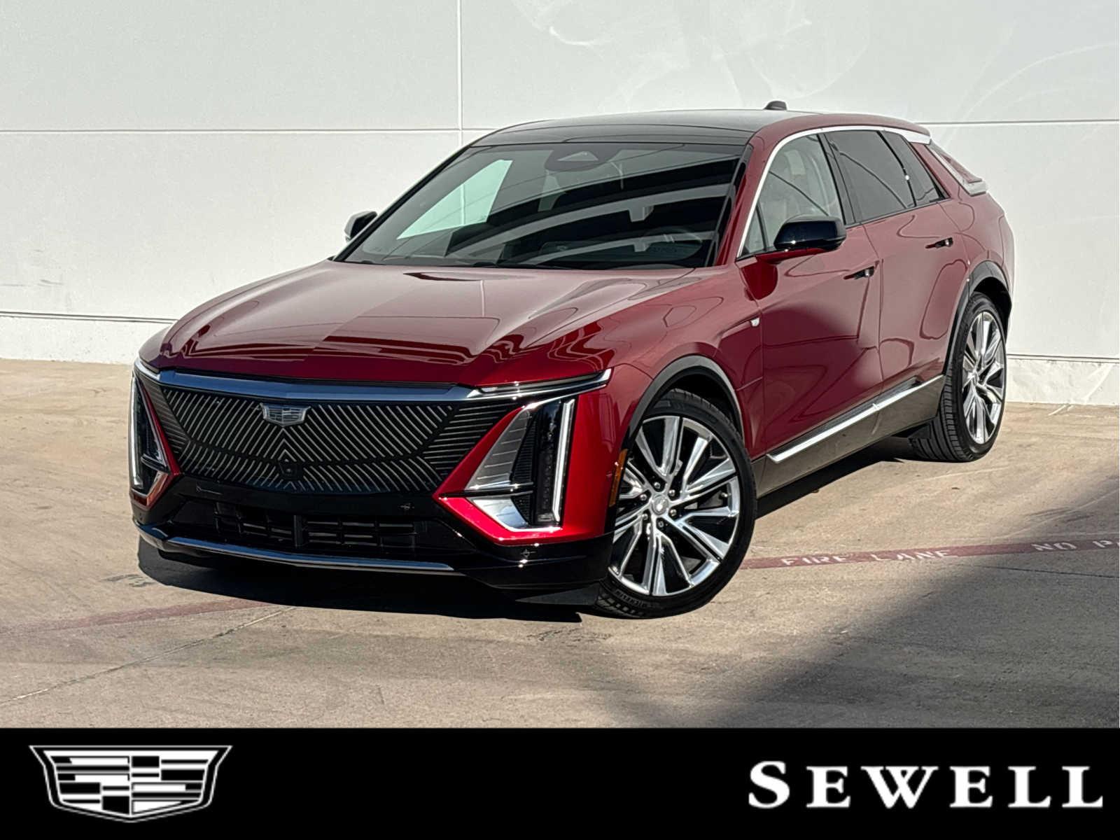 2024 Cadillac LYRIQ Luxury 3's photo