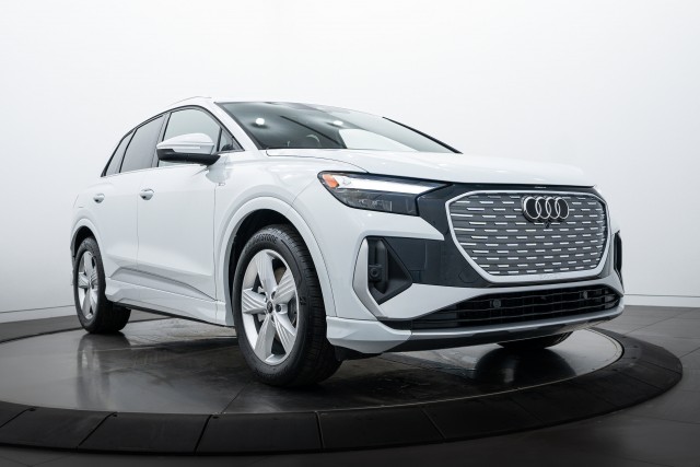 2025 Audi Q4 e-tron Premium