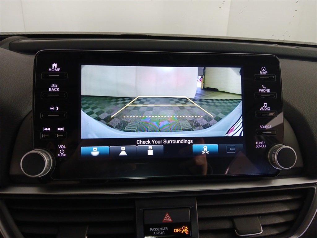 2022 Honda Accord Hybrid Touring photo 14