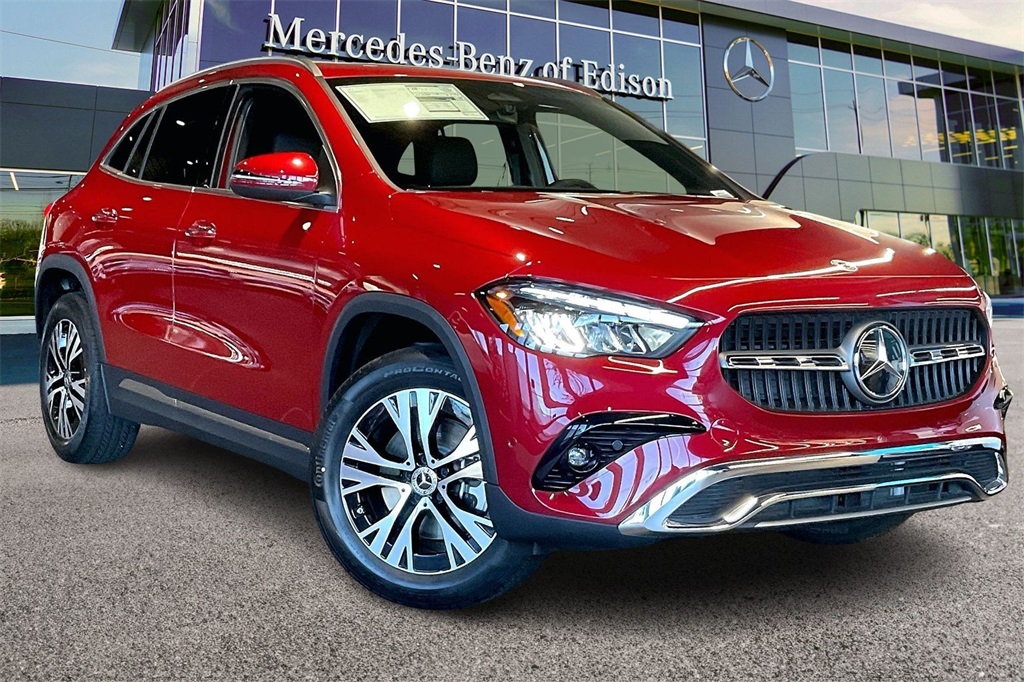 2026 Mercedes-Benz GLA GLA 250's photo