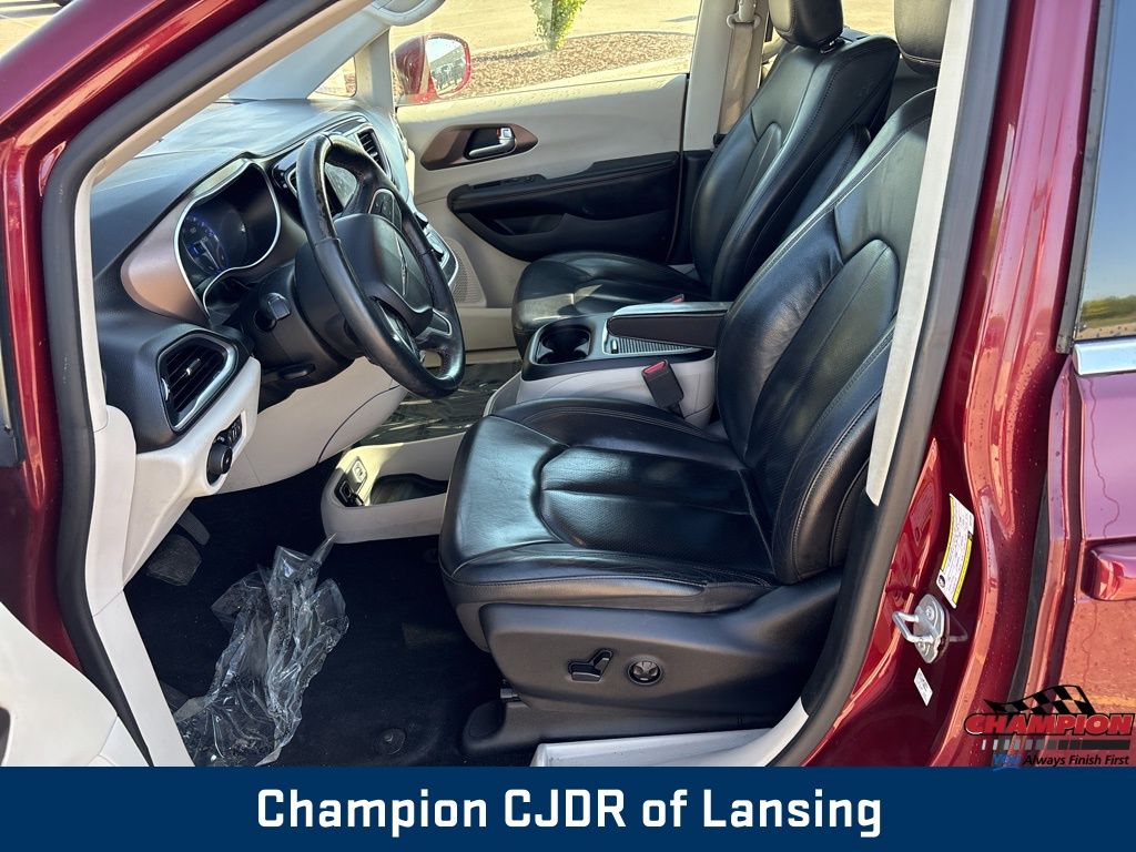 2018 Chrysler Pacifica Touring Plus photo 13