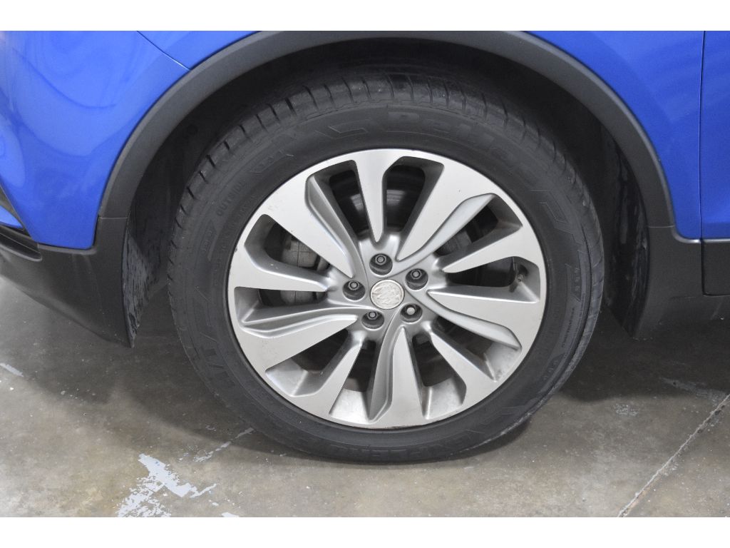 2017 Buick Encore Base photo 3