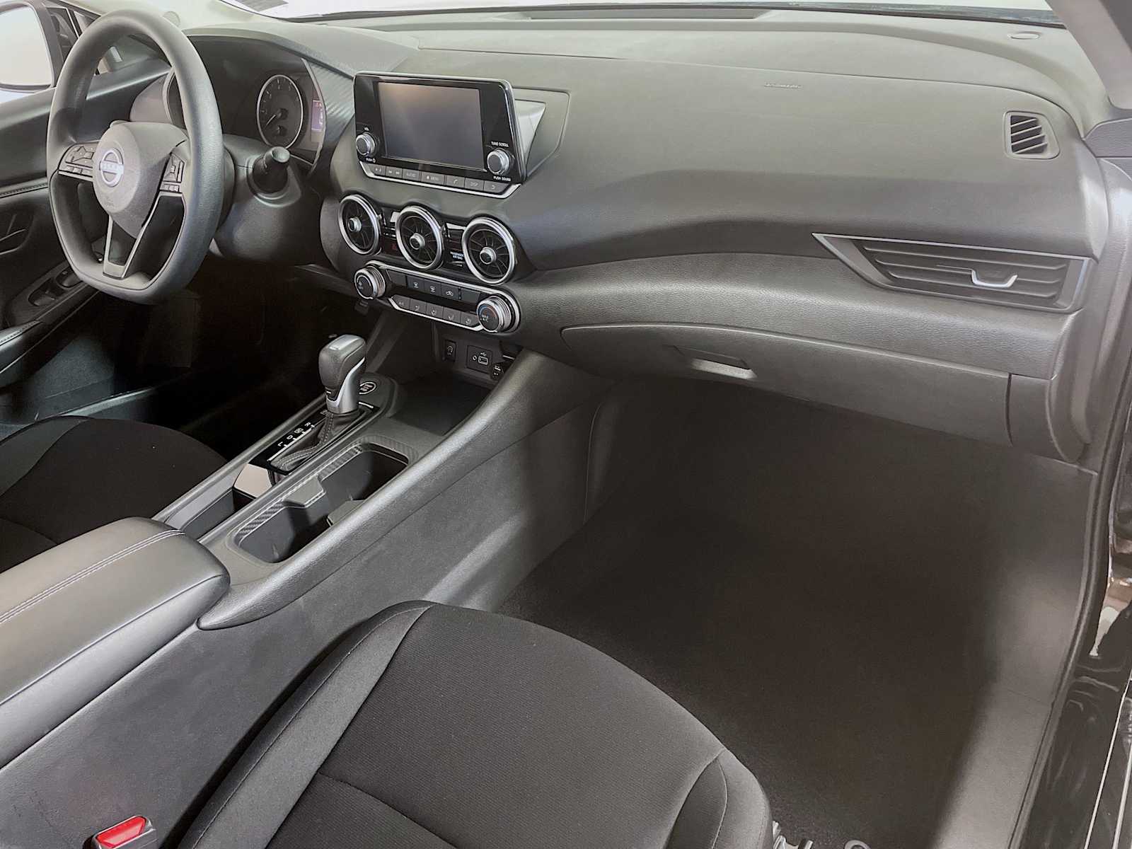 2024 Nissan Sentra S photo 24
