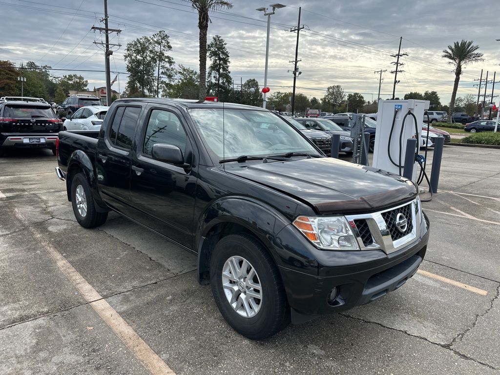 2019 Nissan Frontier Crew Cab SV photo 3