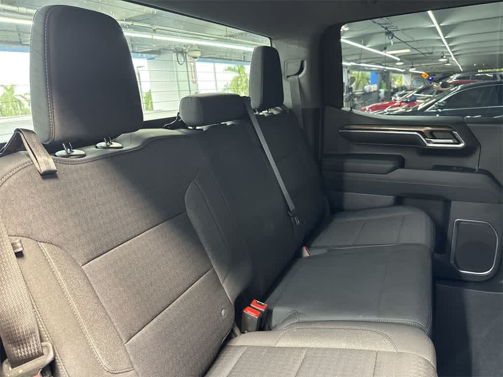 2023 Chevrolet Silverado 1500 RST photo 23