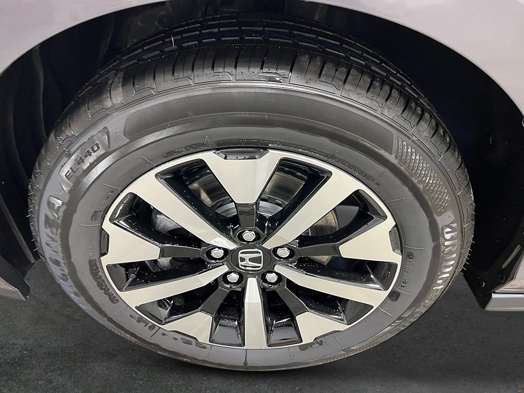 2026 Honda Odyssey EX-L photo 9