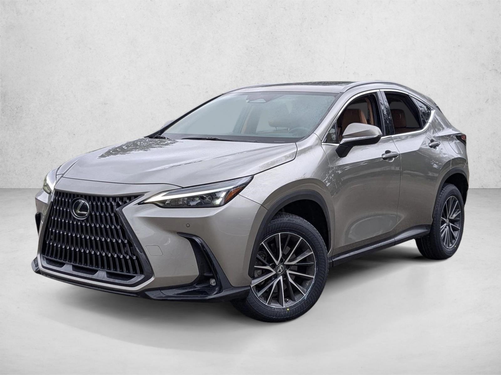 2023 Lexus NX 350's photo