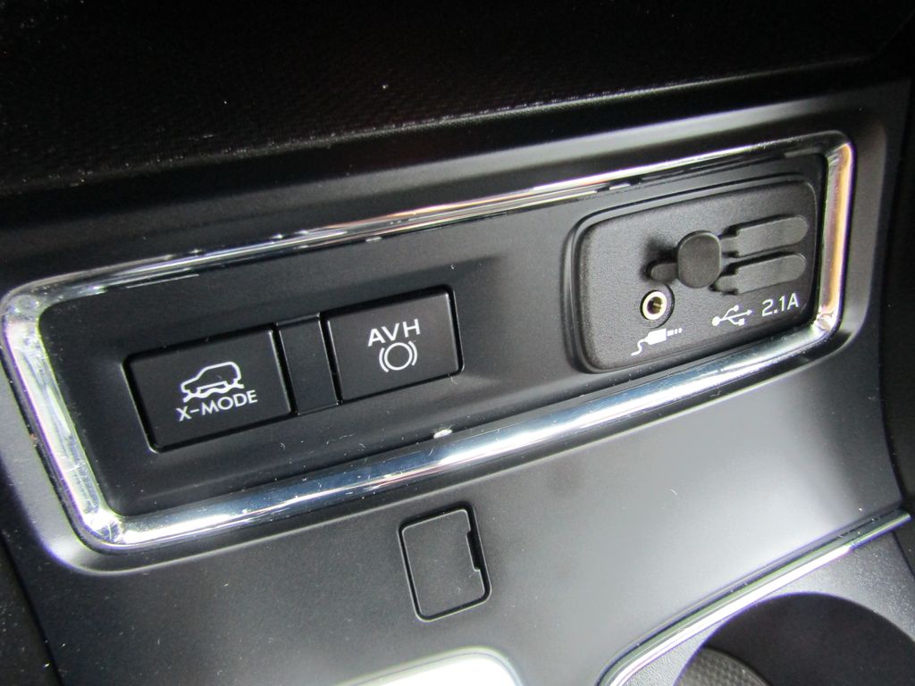 2022 Subaru Ascent Onyx Edition photo 28
