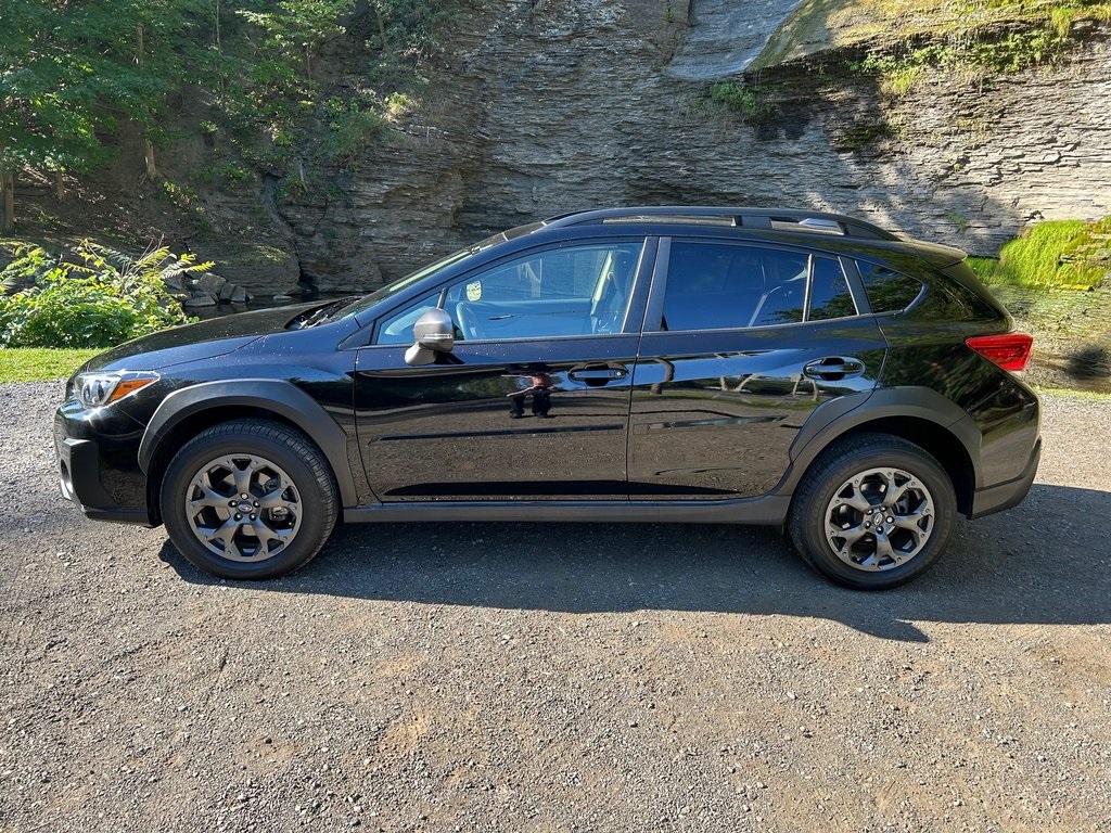 2022 Subaru Crosstrek Sport photo 2