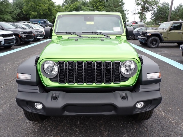 2025 Jeep Wrangler Sport S photo 9