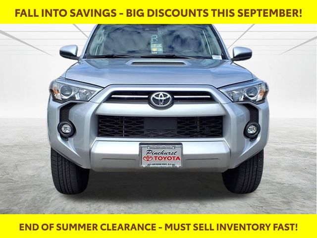 2024 Toyota 4Runner TRD Off-Road photo 2