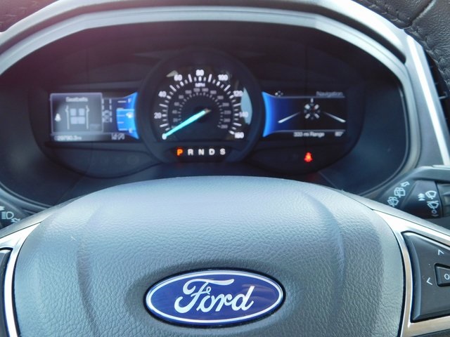 2024 Ford Edge SEL photo 25