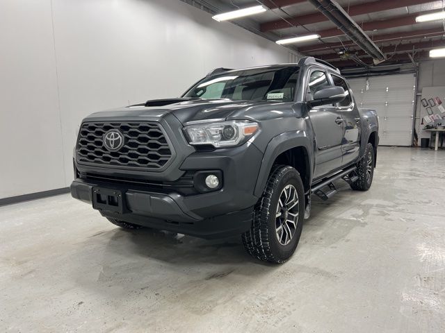2023 Toyota Tacoma TRD Sport's photo