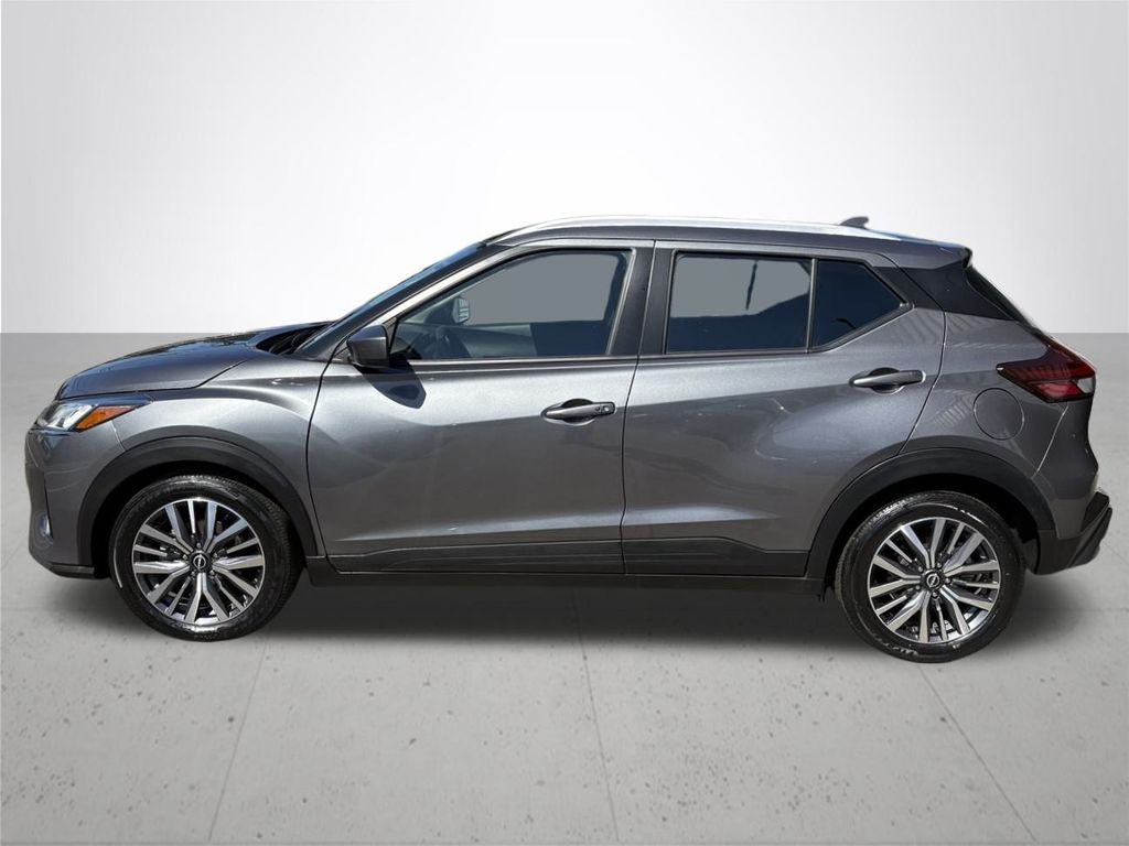 2024 Nissan Kicks SV photo 10