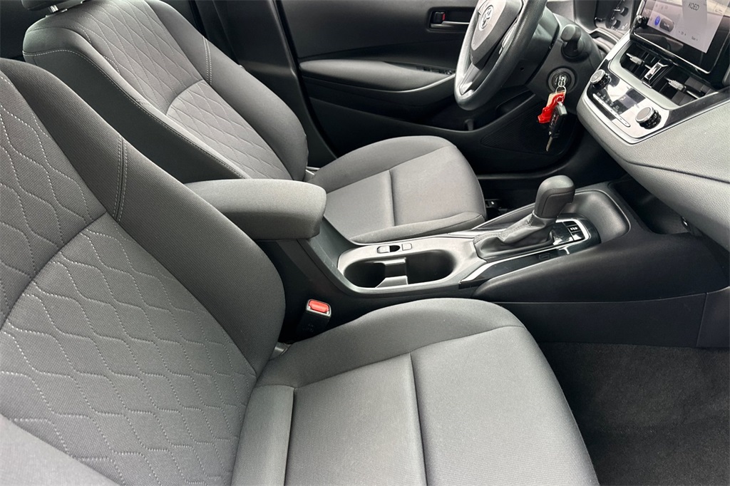 2023 Toyota Corolla LE photo 15