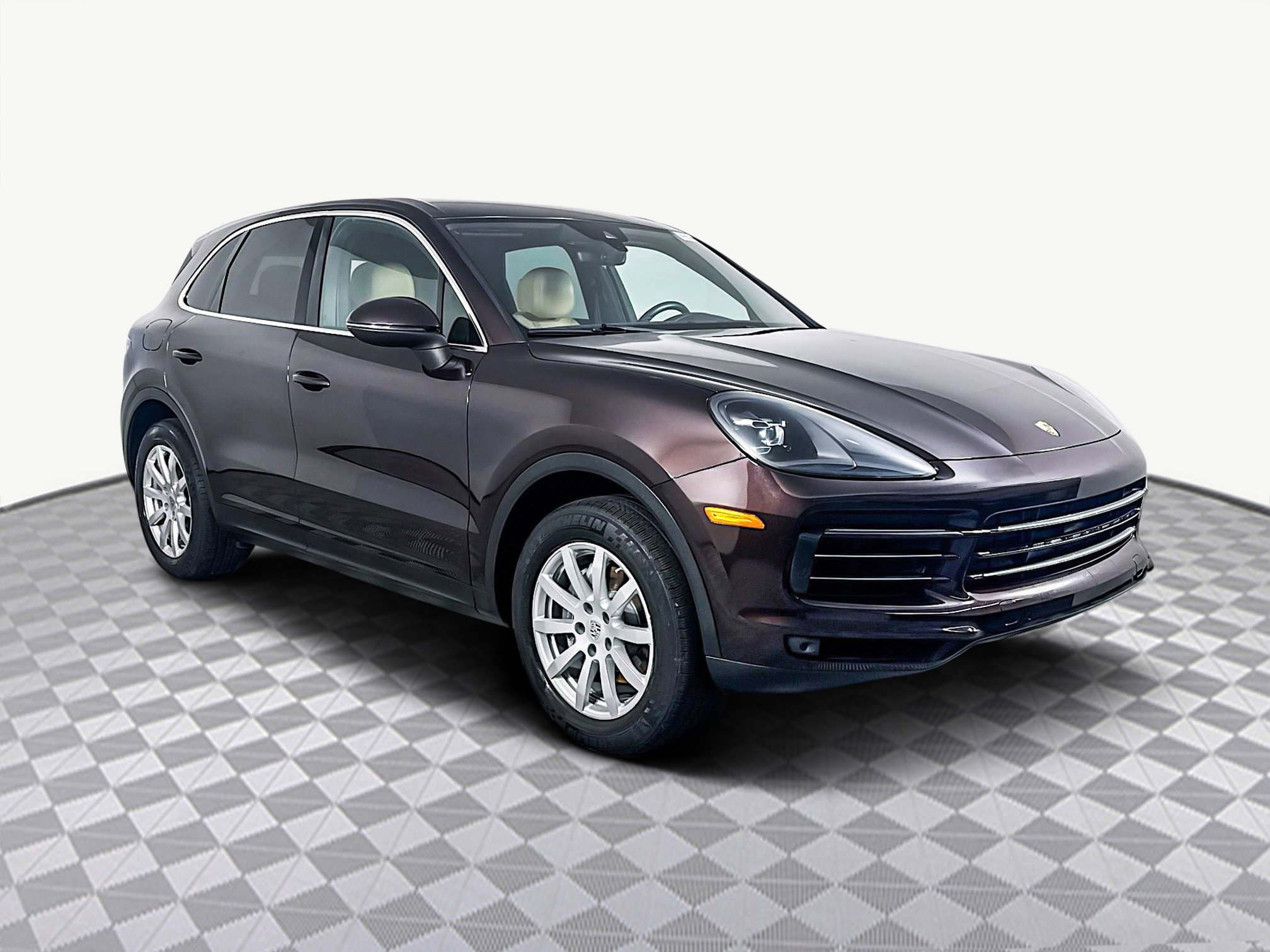 2020 Porsche Cayenne Base's photo