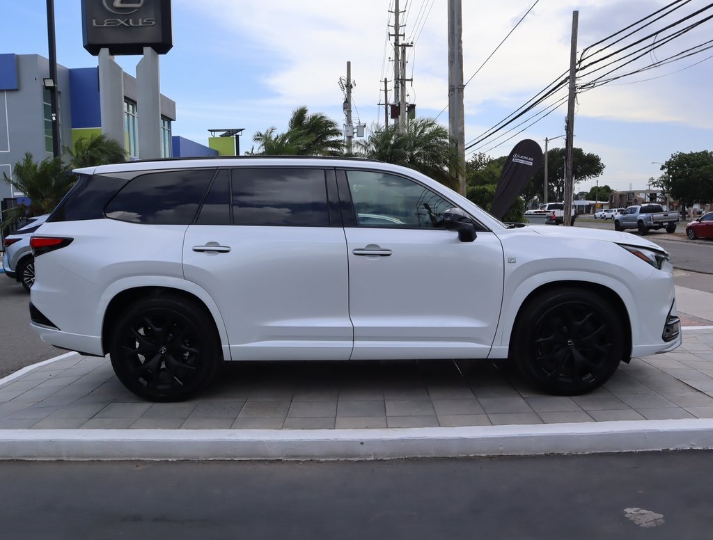 2025 Lexus TX 350 photo 2