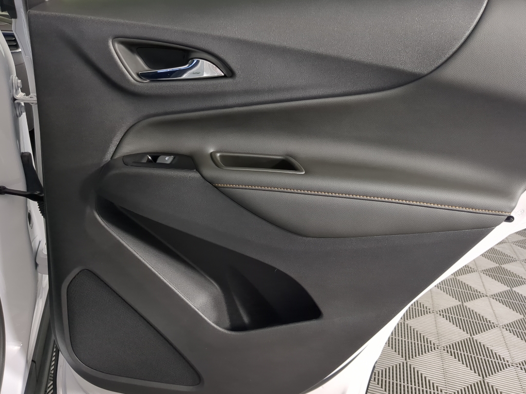 2023 Chevrolet Equinox Premier photo 16