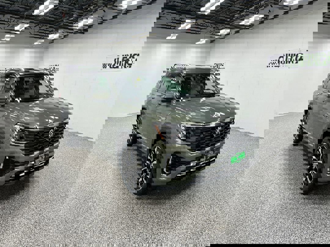 2026 Volkswagen Atlas SEL Premium R-Line's photo