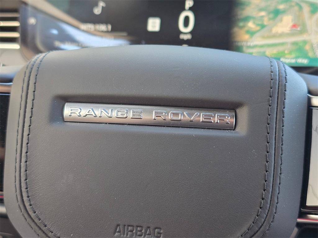 2025 Land Rover Range Rover SV photo 19