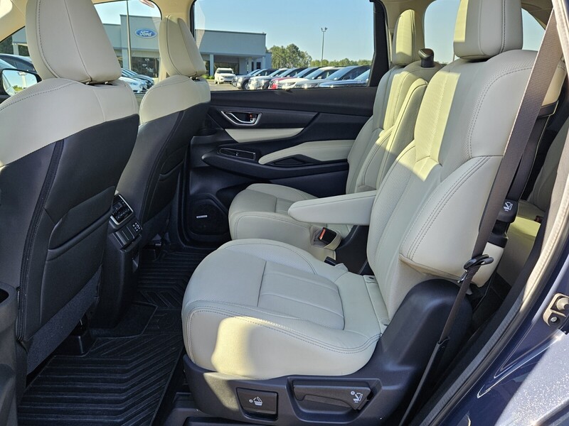 2023 Subaru Ascent Limited photo 6