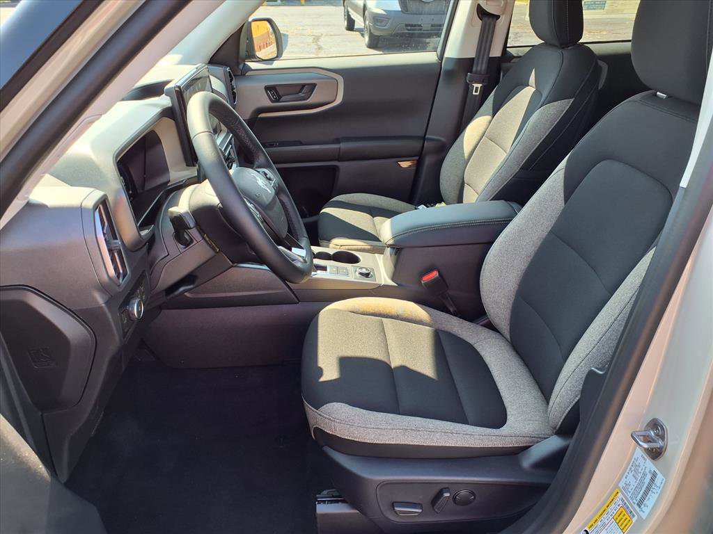 2025 Ford Bronco Sport Big Bend photo 2