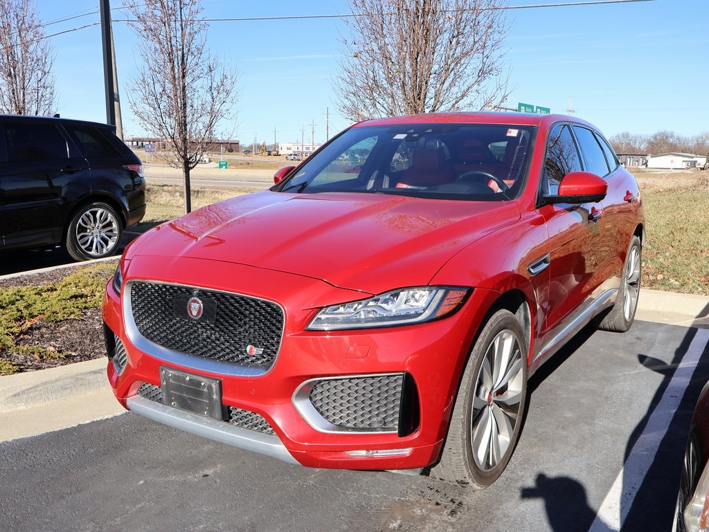 2017 Jaguar F-Pace S's photo