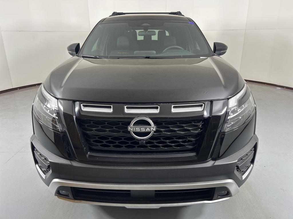 2025 Nissan Pathfinder Rock Creek photo 2