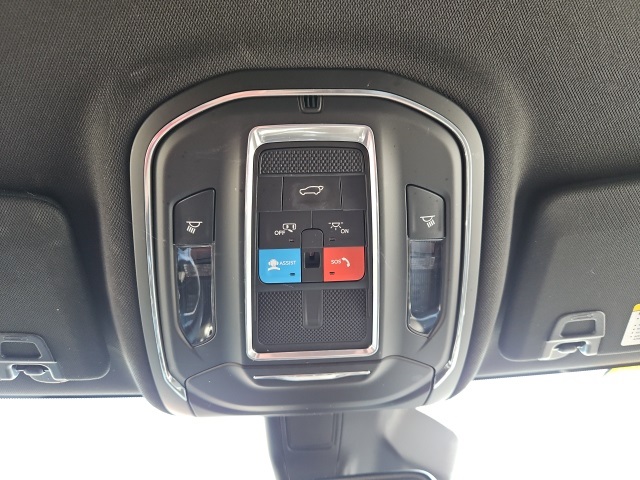 2023 Jeep Grand Cherokee Altitude photo 44