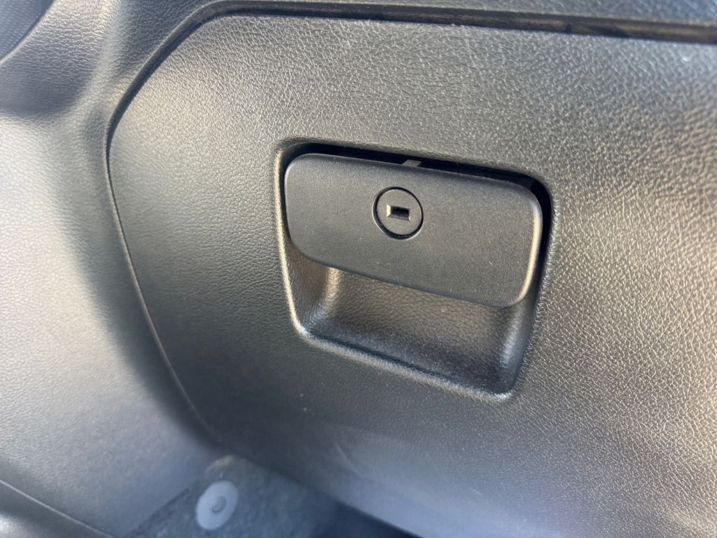 2019 Jeep Wrangler Unlimited Sport photo 23