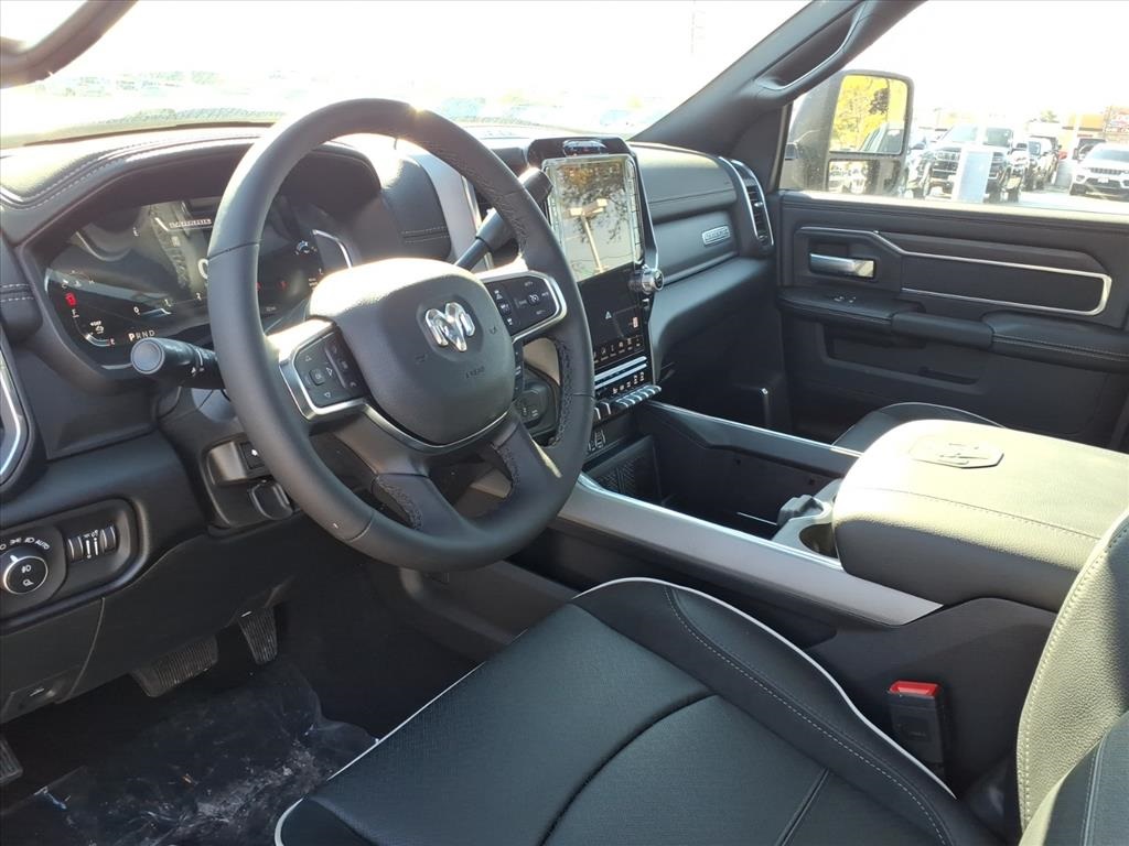 2026 Ram 2500 Laramie photo 8