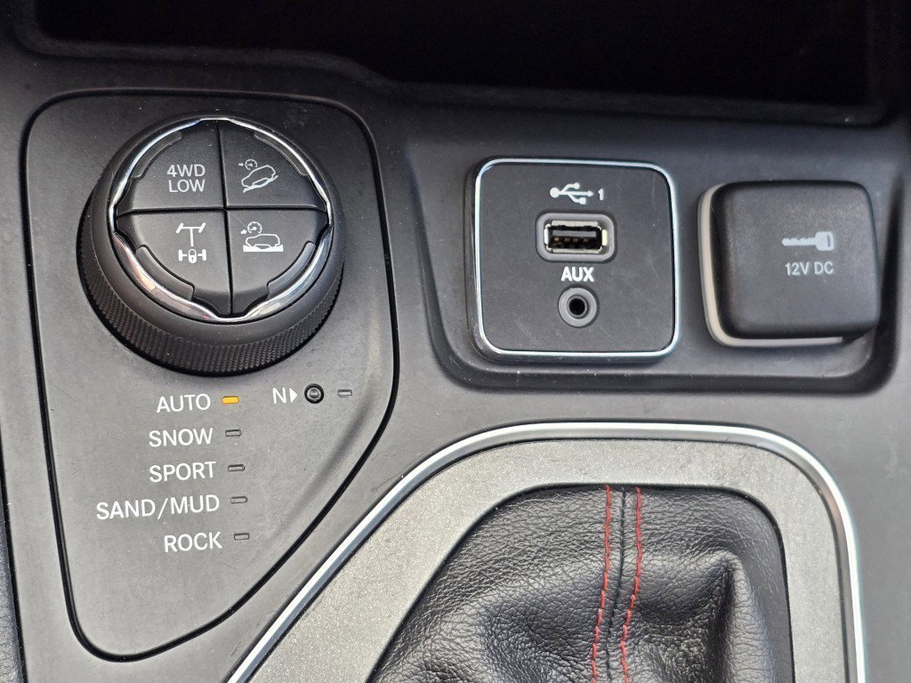2021 Jeep Cherokee Trailhawk photo 8