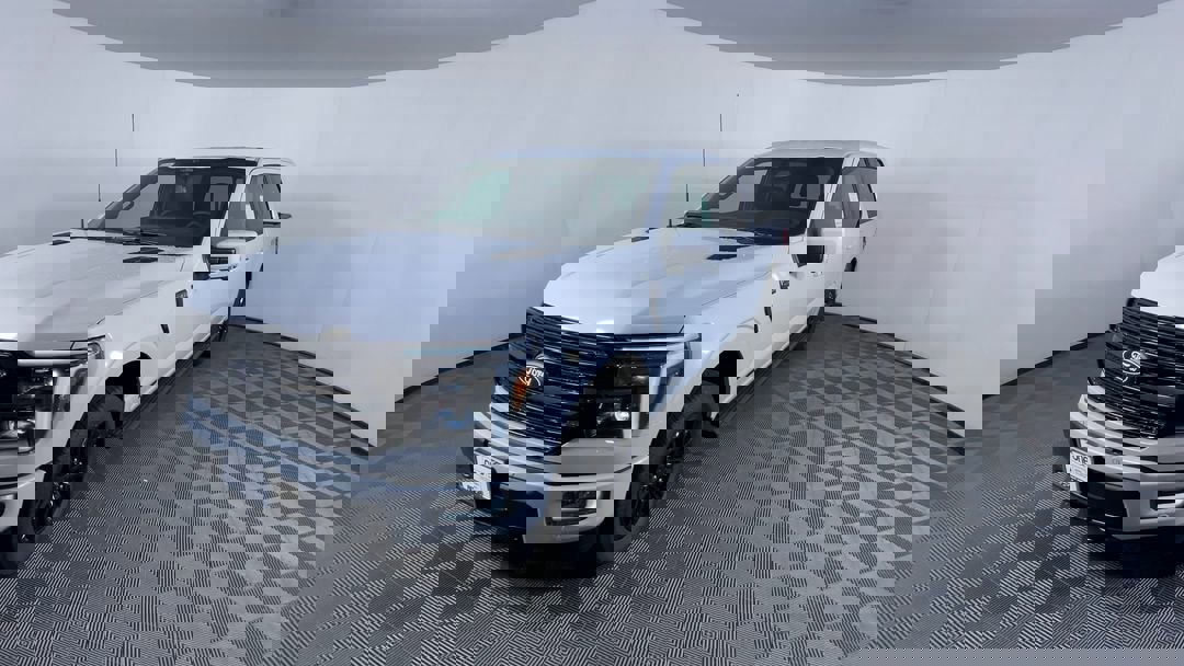 2025 Ford F-150 Platinum photo 3