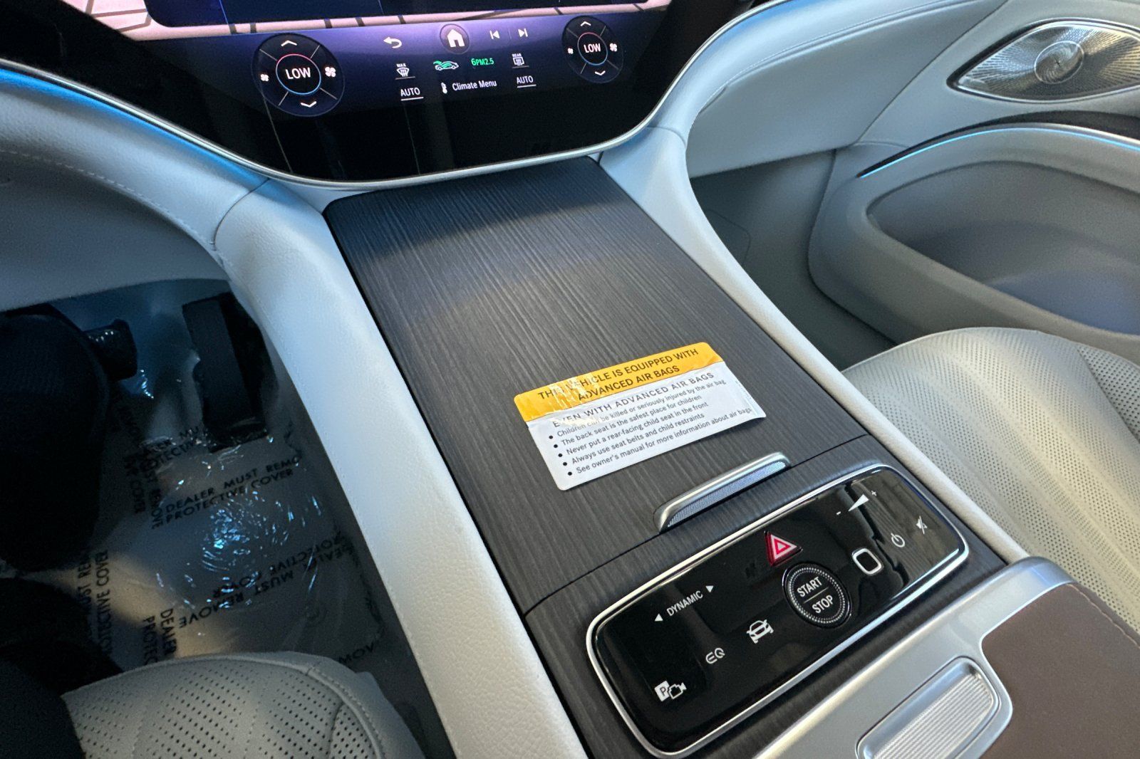 2026 Mercedes Benz EQS SUV 450 4MATIC photo 18