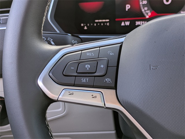 2023 Volkswagen Tiguan SE R-Line Black photo 27