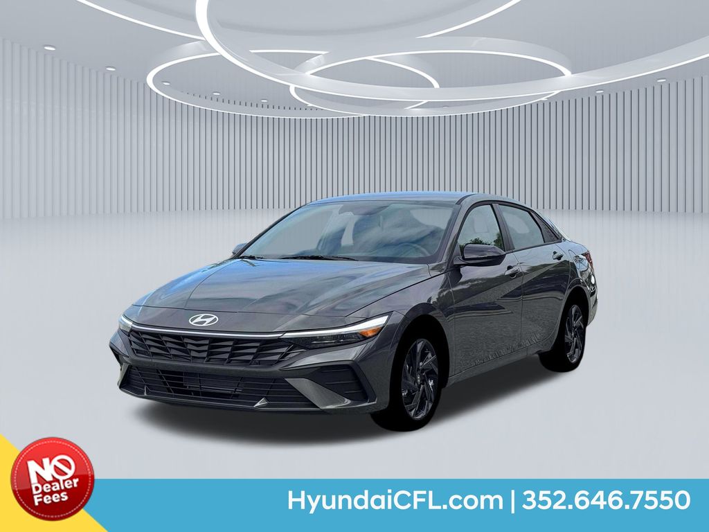 2026 Hyundai Elantra SEL's photo