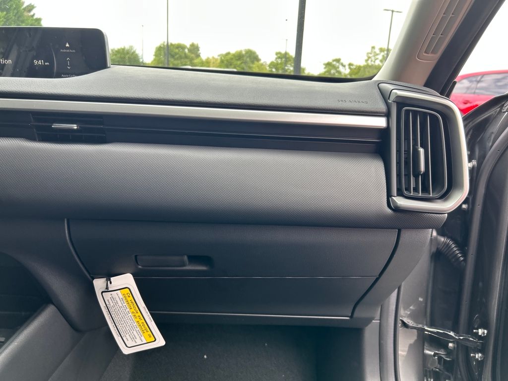 2025 Mazda CX-50 2.5 Select photo 26