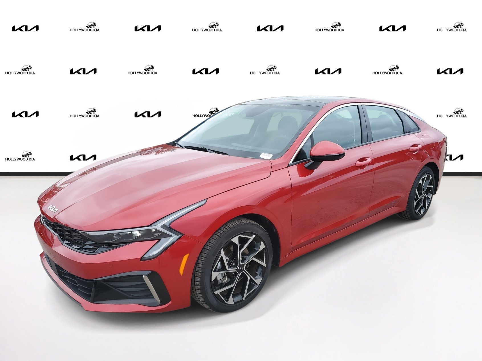2025 Kia K5 EX photo 4