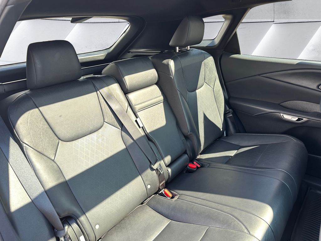 2023 Lexus RX 350 Luxury photo 16