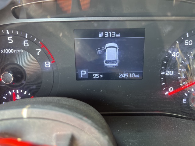 2022 Kia Soul LX photo 10