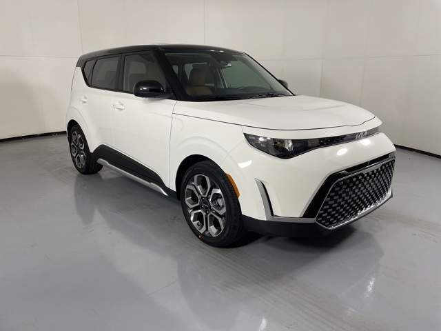 2025 Kia Soul EX photo 2
