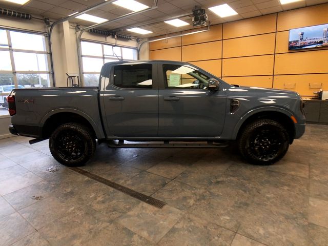 2025 Ford Ranger Lariat photo 4