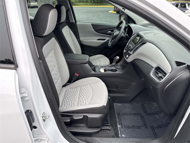 2019 Chevrolet Equinox LS photo 15