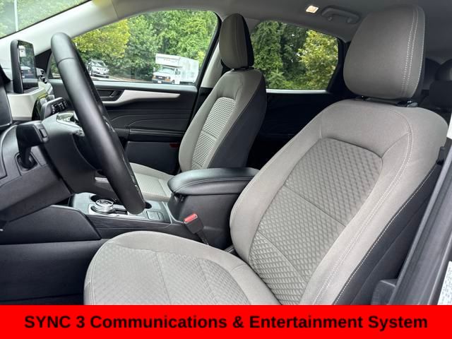 2022 Ford Escape SE photo 4