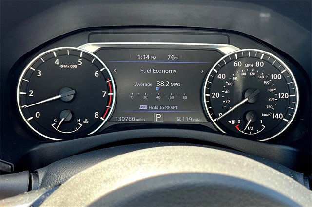 2019 Nissan Altima 2.5 SR photo 3