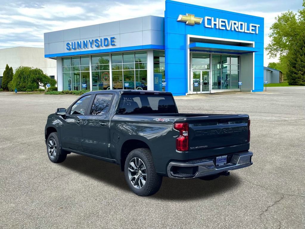 2026 Chevrolet Silverado 1500 LT photo 4